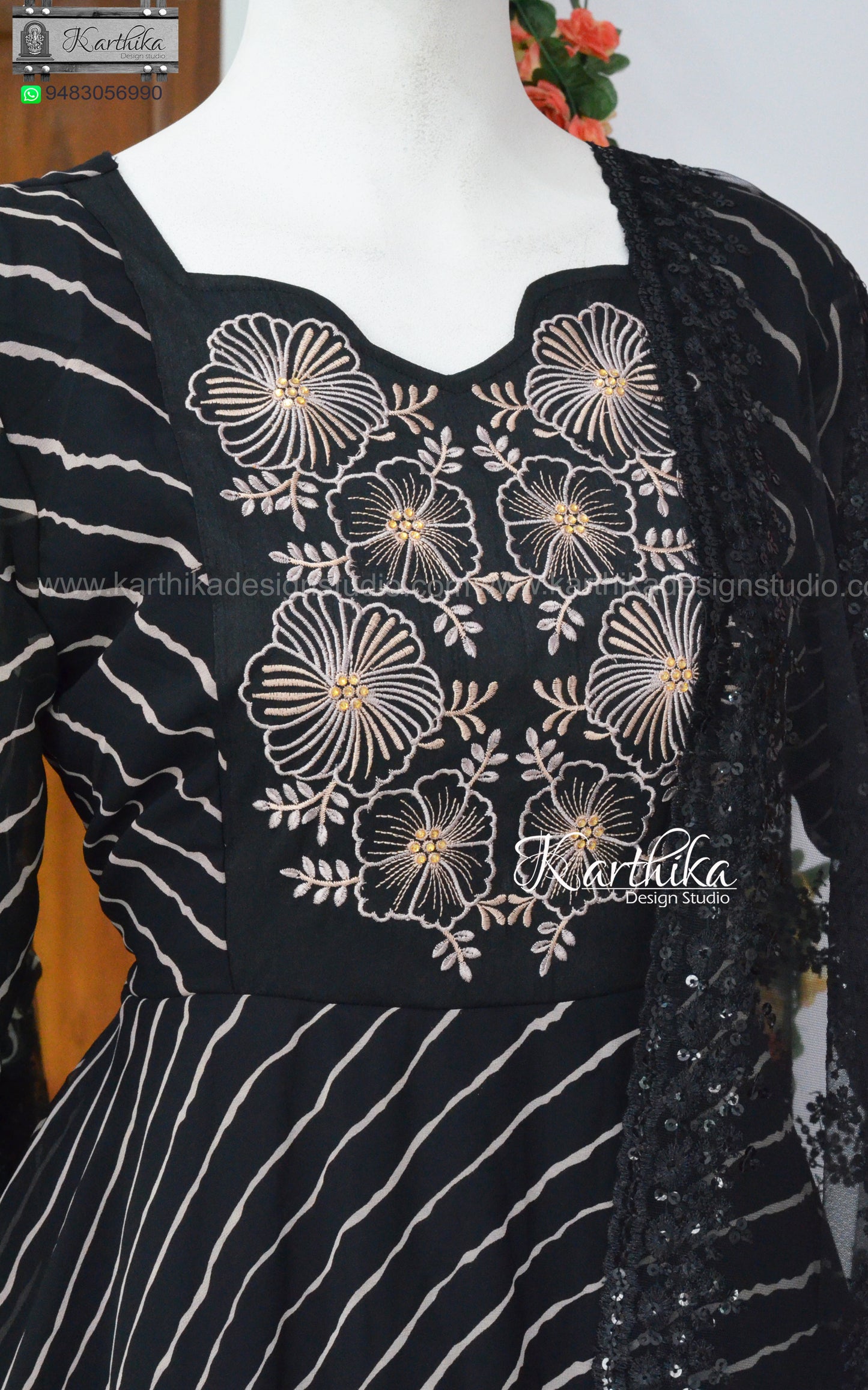 Black leheriya georgette chudidhar