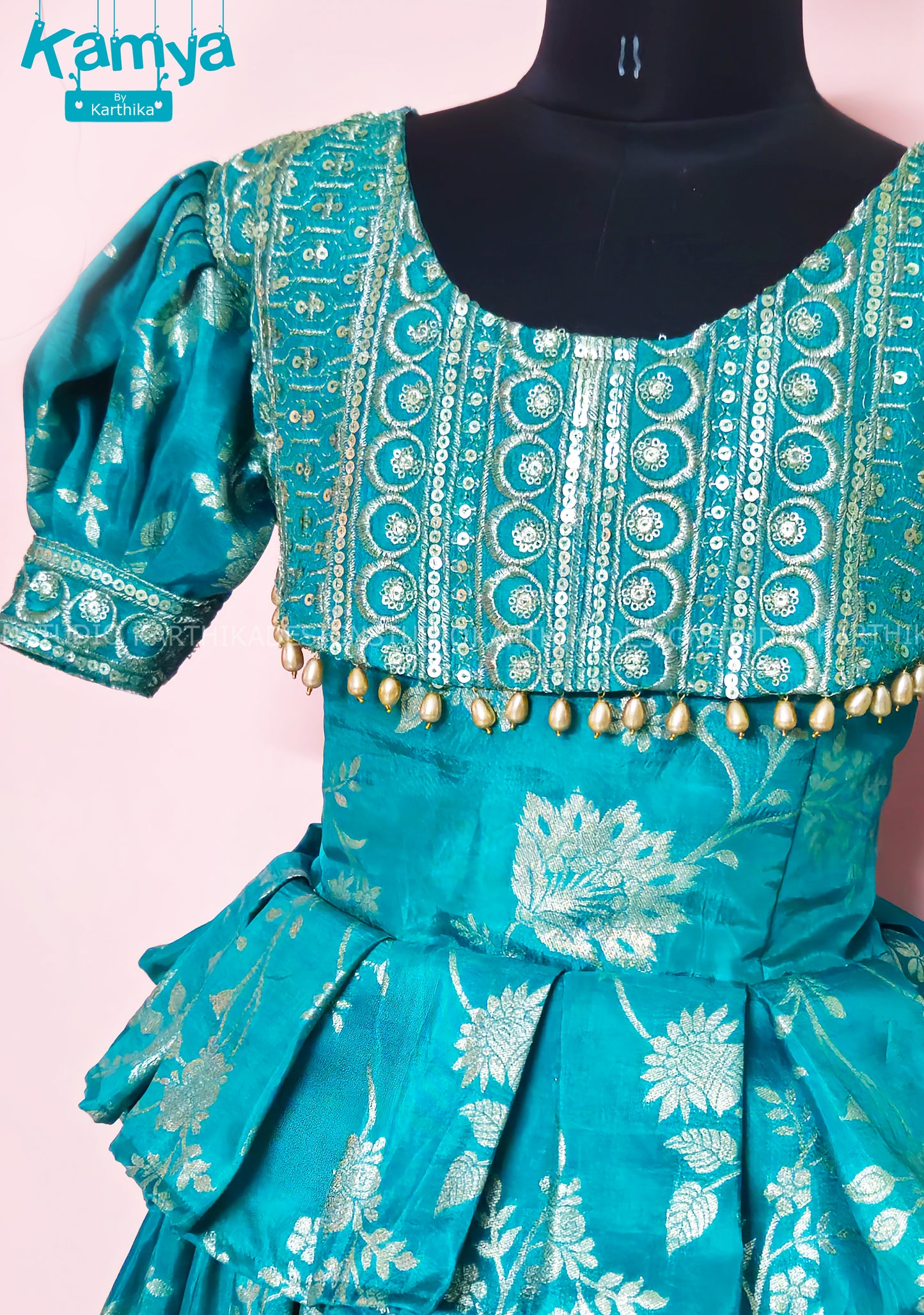 Dola Silk lehenga blouse