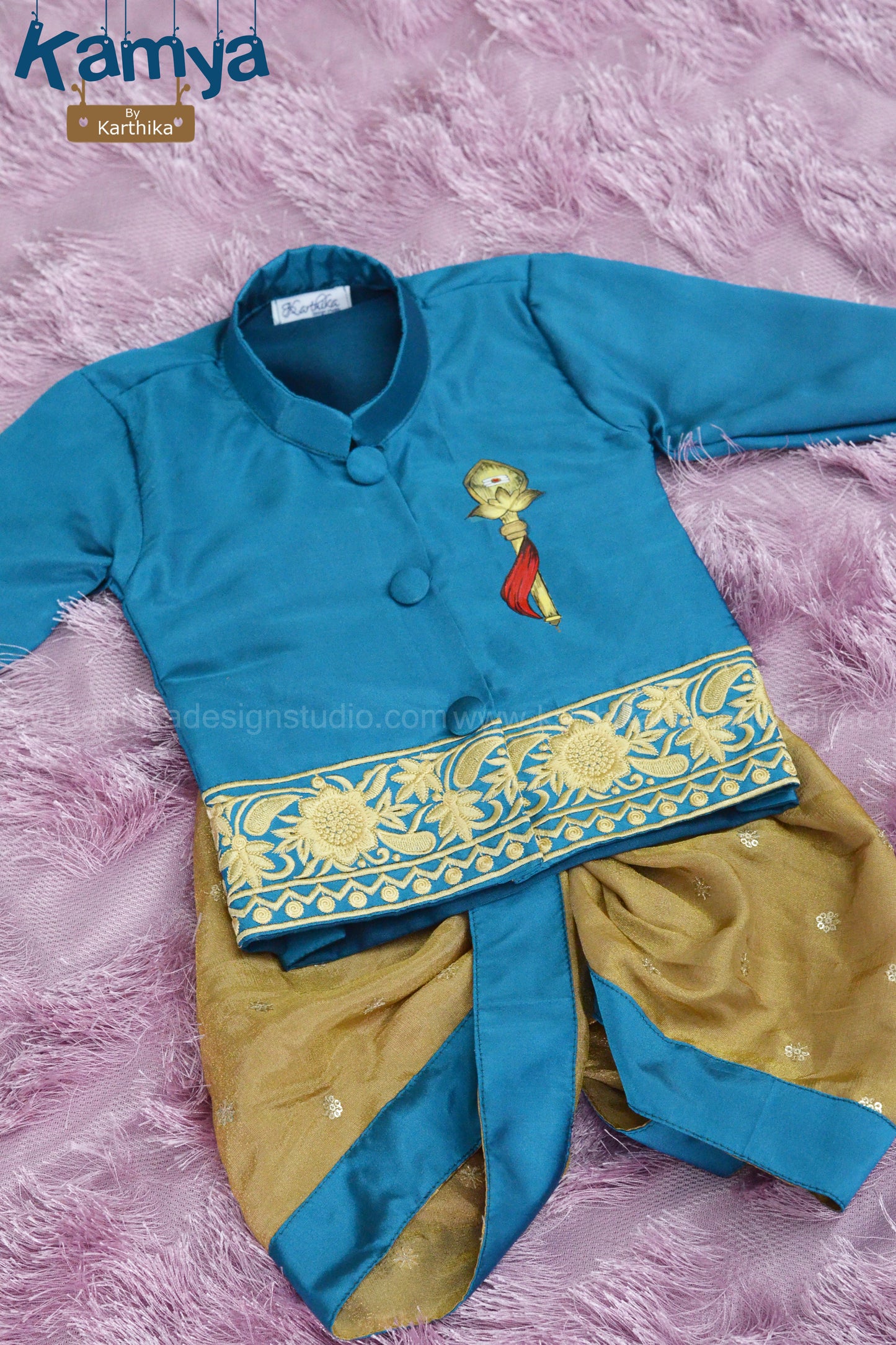 Handpainted and embroidered silk kurtha dhothi