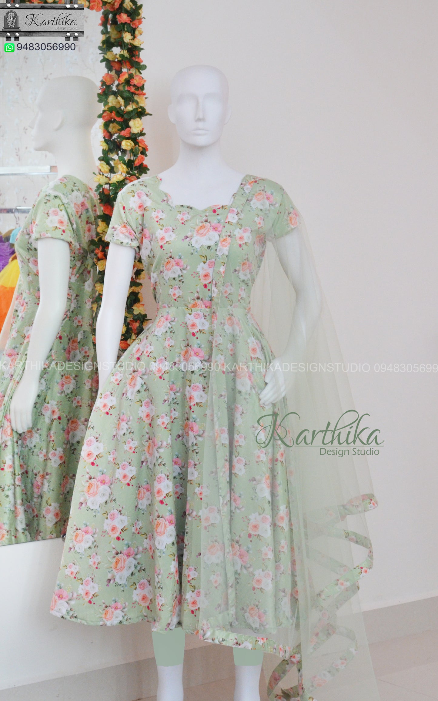 Floral velvet chudidhar