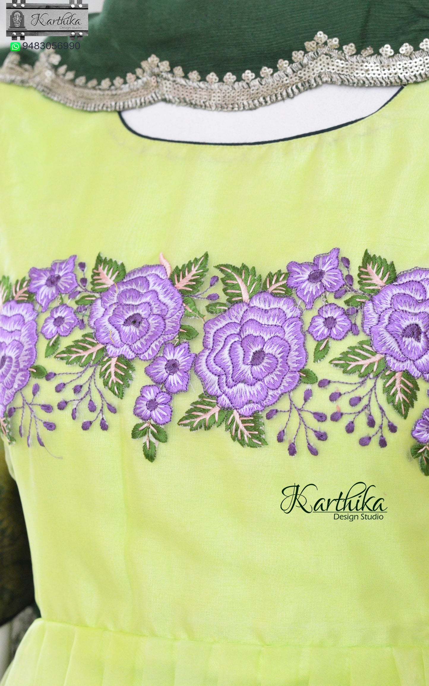 Embroidered organza chudidhar