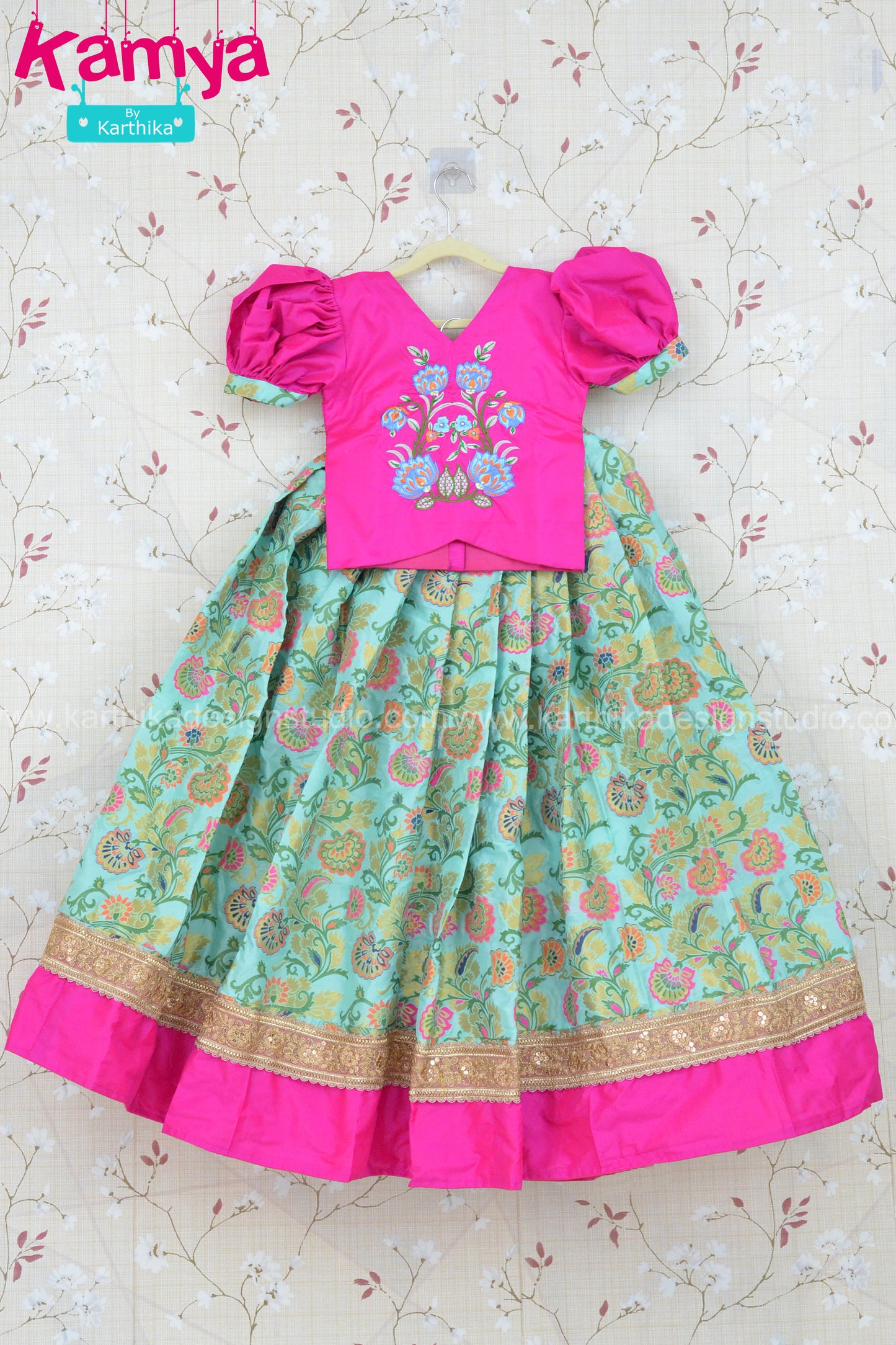 Banarasi silk lehenga blouse