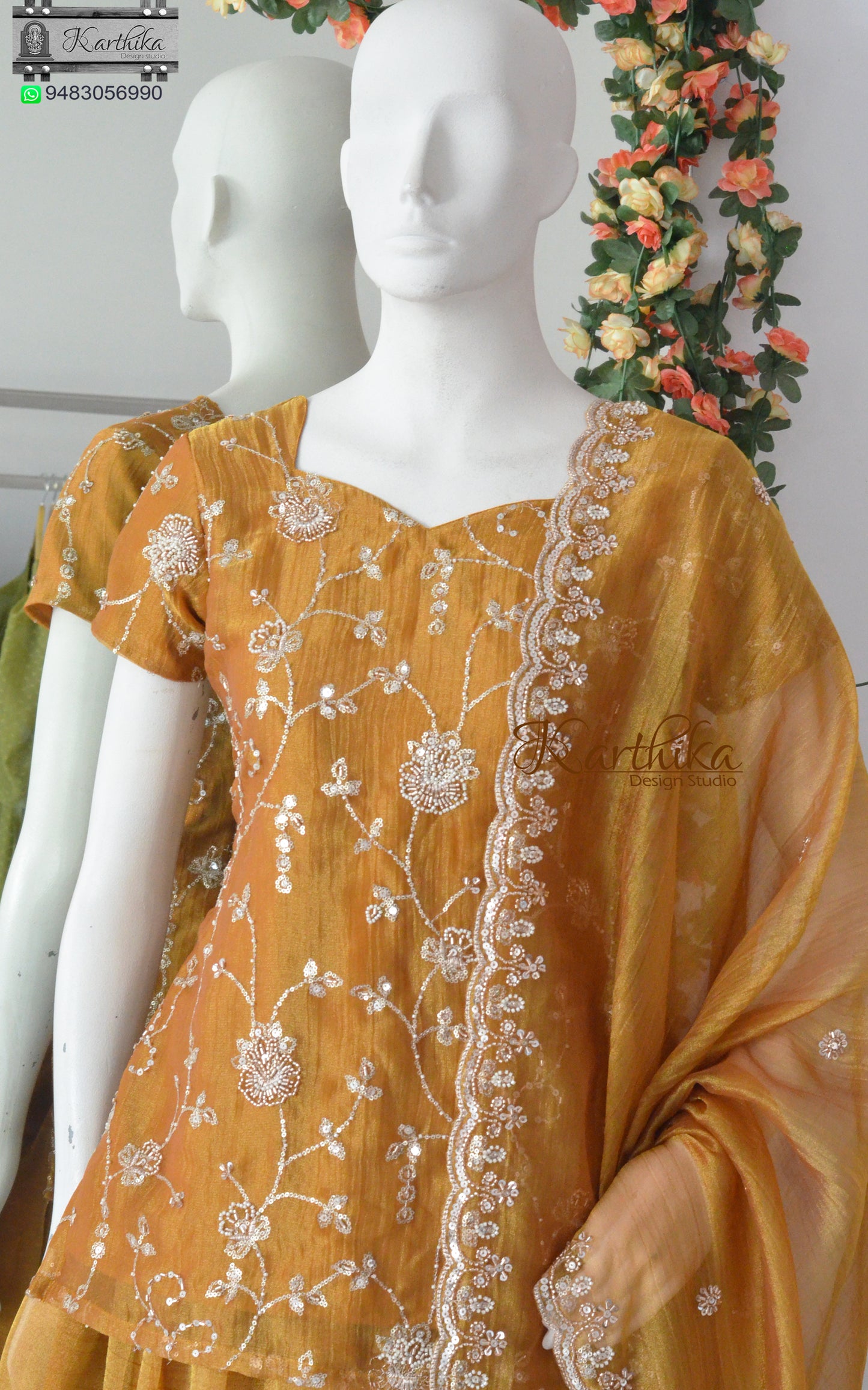 Crushed shimmer tissue sharara