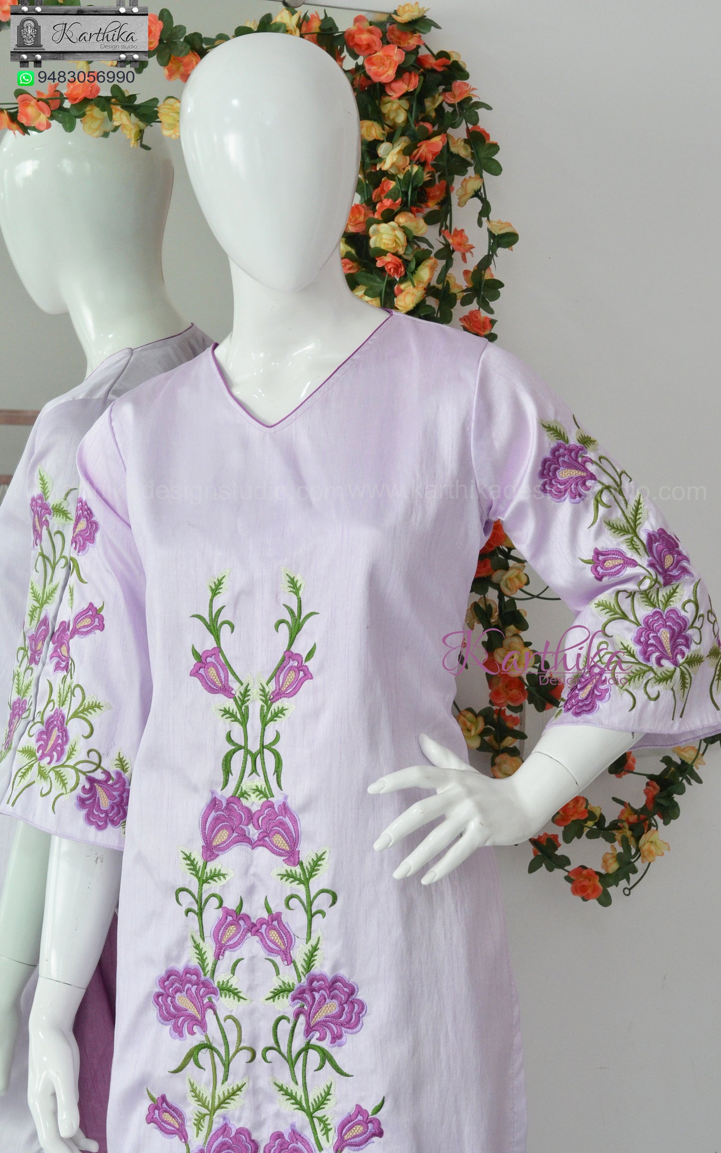 Embroidered raw silk kurthi set