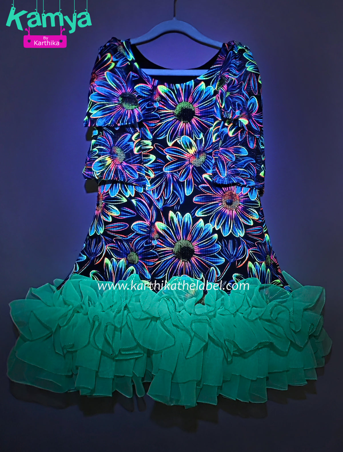 Glow under UV frock