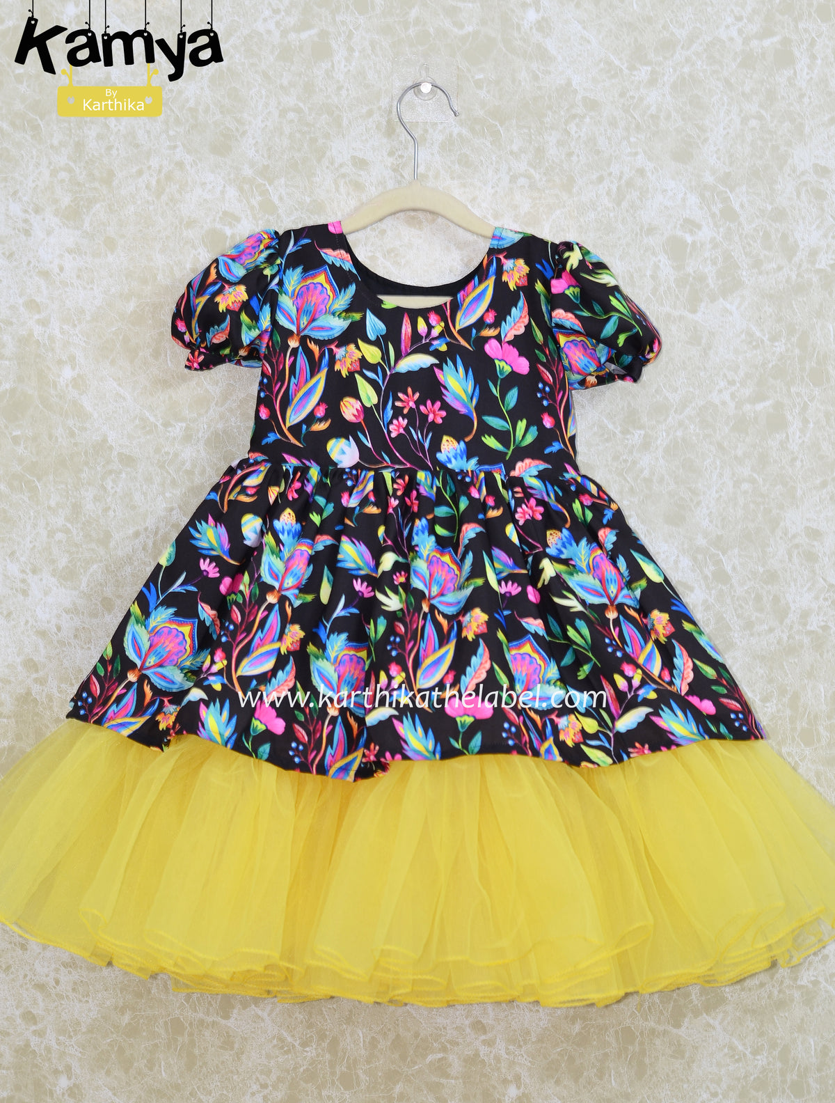 Glow under UV frock