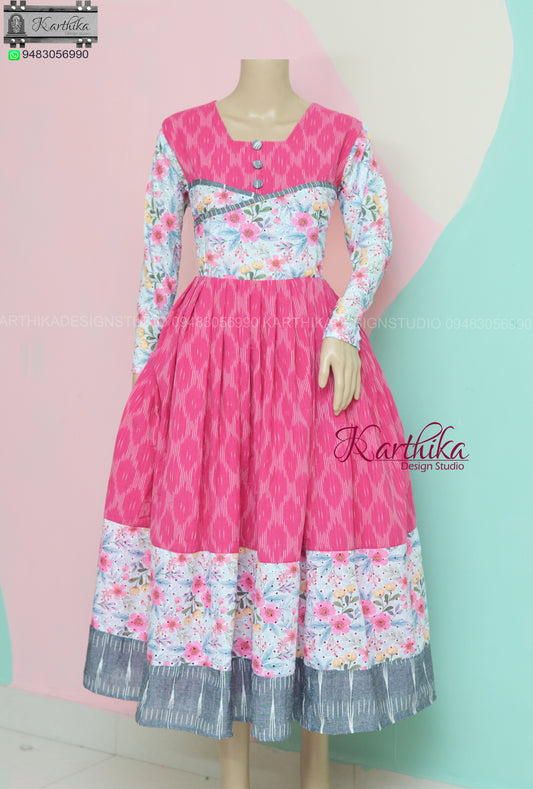 Hakoba and ikkat cotton kurthi