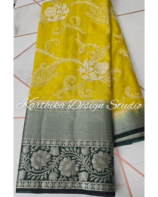 Elegant thread embroidered zari border saree