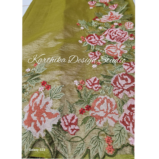 Crushed tissue saree with embroidered border