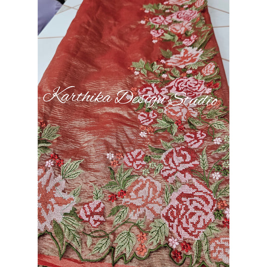 Crushed tissue saree with embroidered border