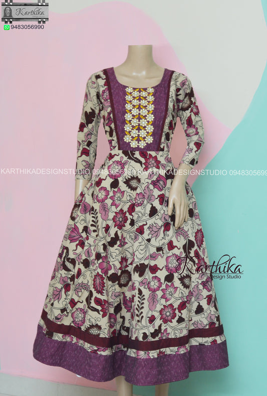 Magenta kalamkari kurthi..