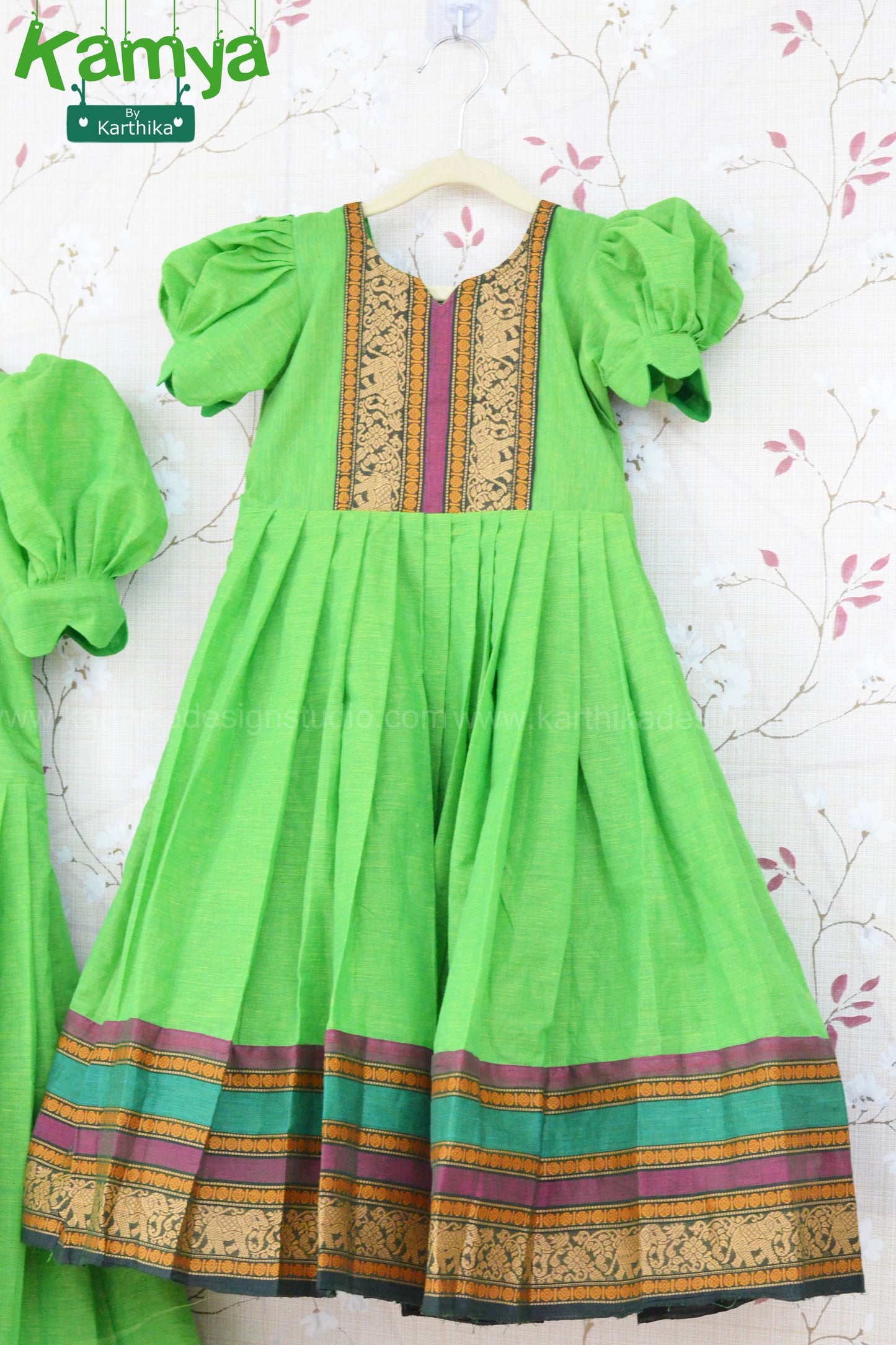 Green Narayanpet cotton frock