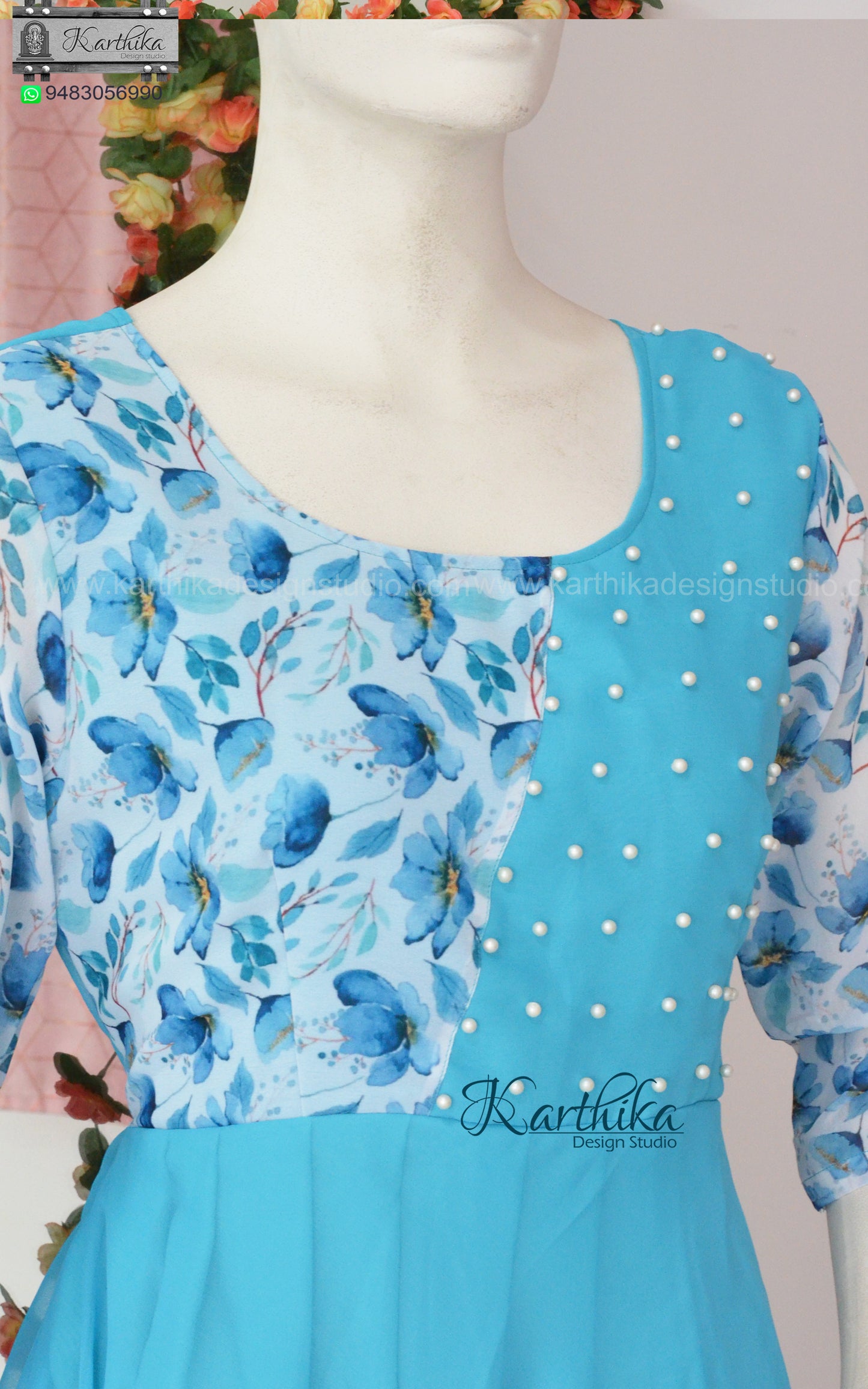 Blue/white floral georgette frock