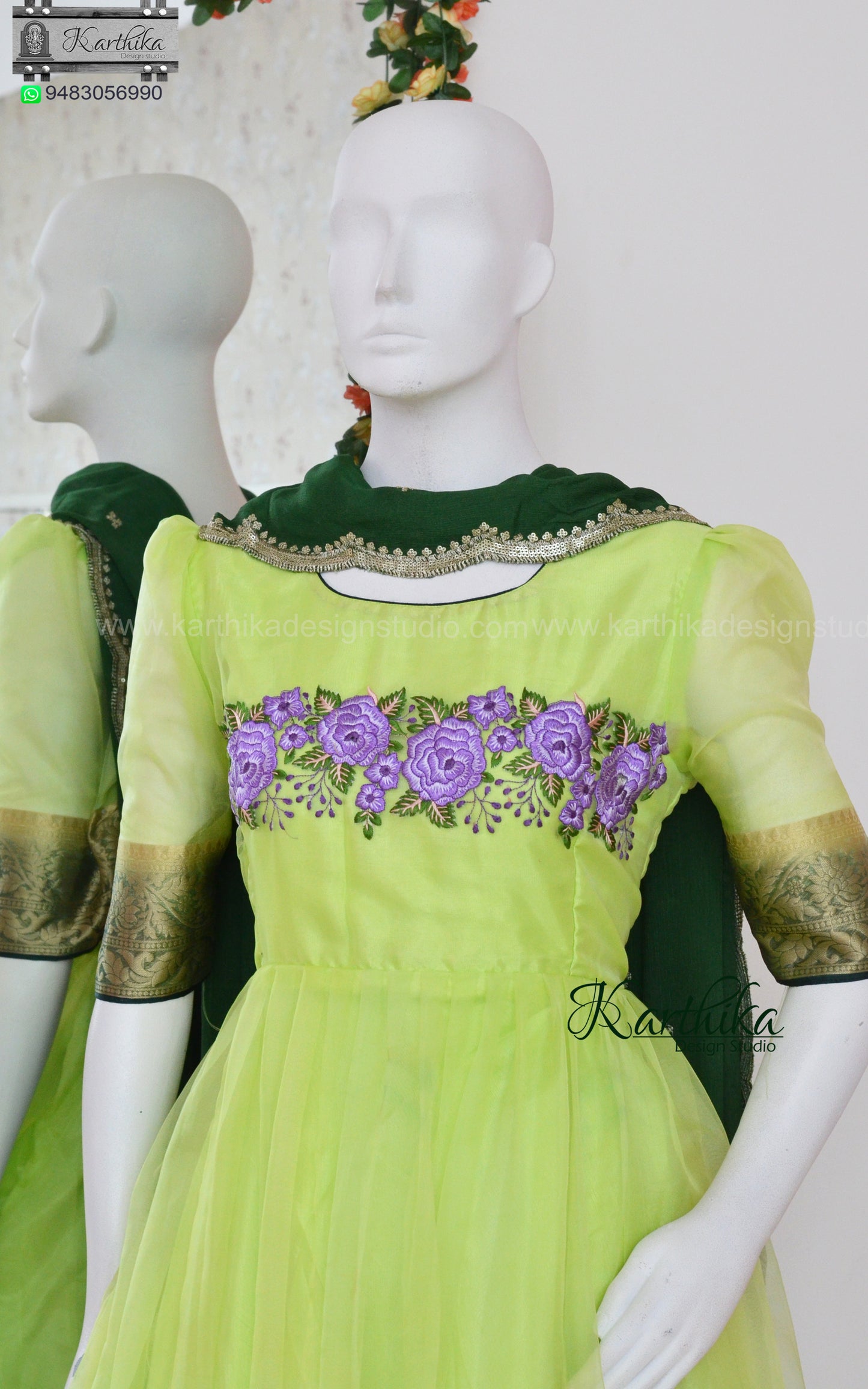 Embroidered organza chudidhar