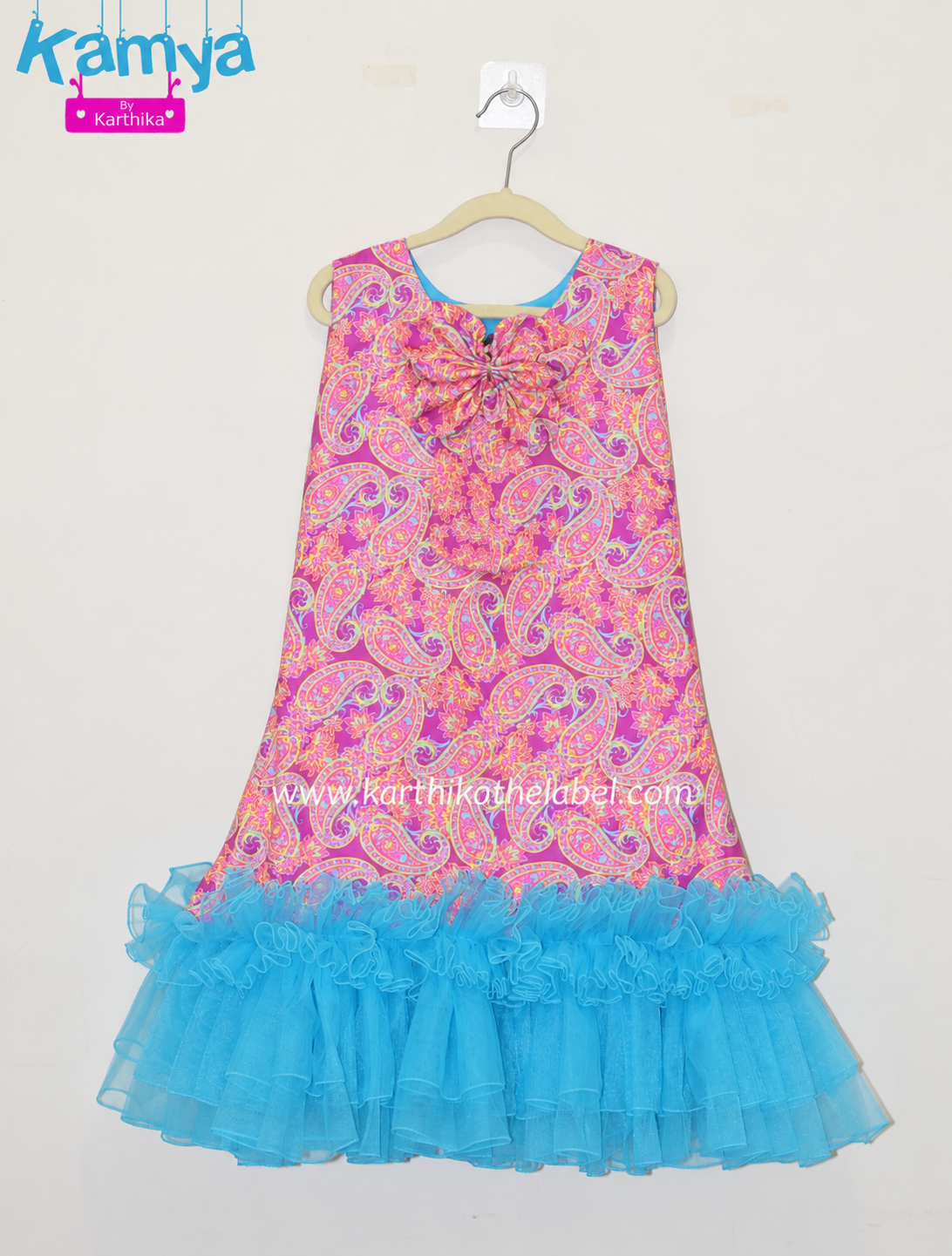 Glow under UV frock
