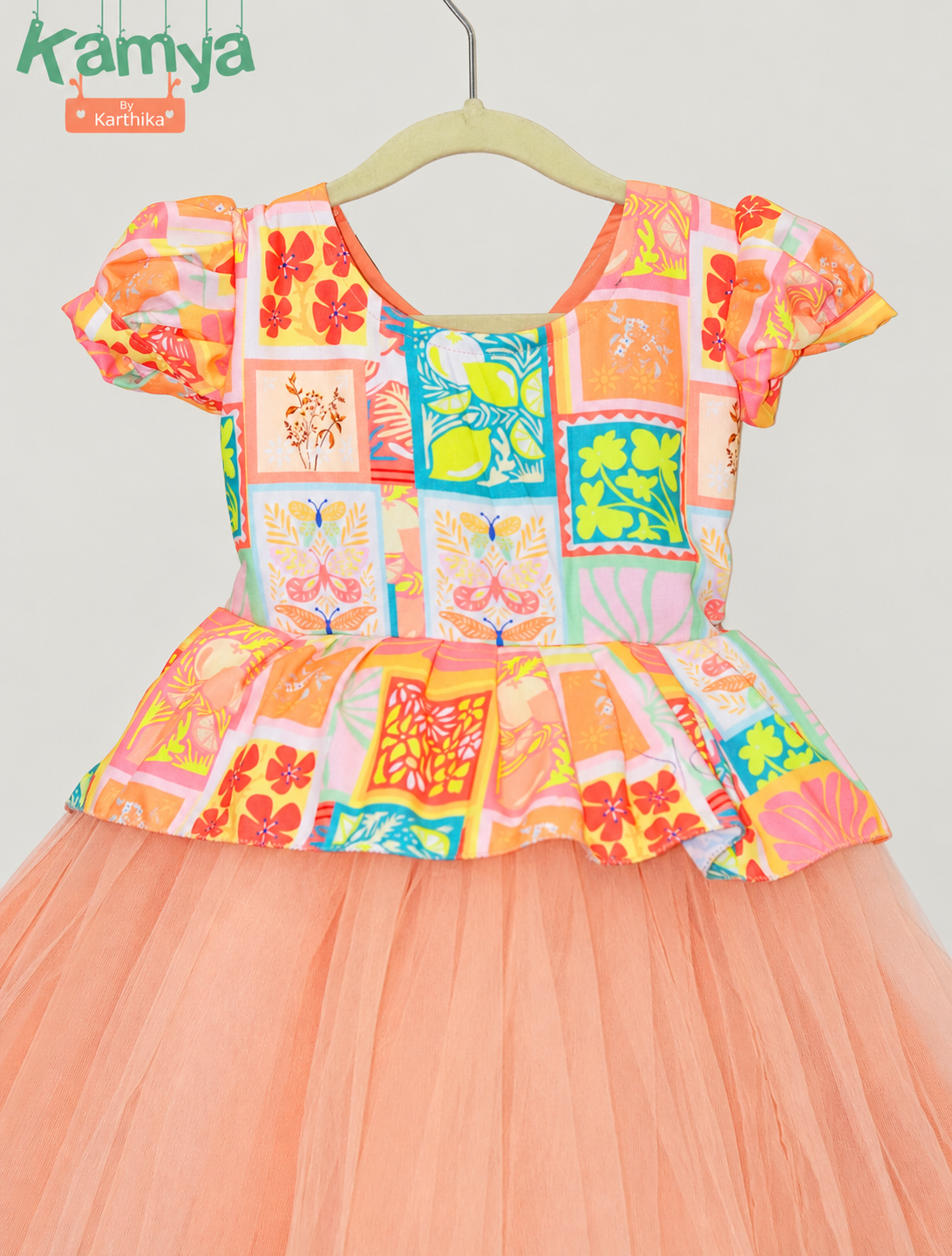 Glow under UV frock