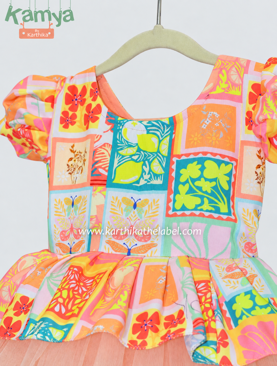Glow under UV frock