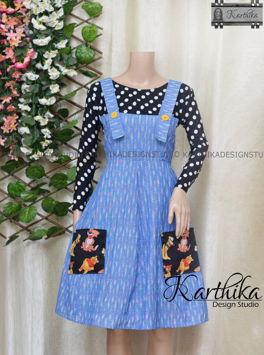 Dungaree style kurthi..