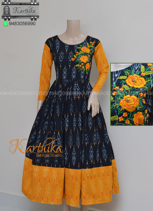 Ikkat kurthi with embroidery