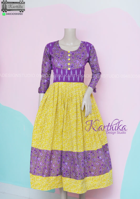 Kantha cotton/printed cotton kurthi..